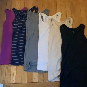 Liz Lange maternity tank tops, sz xs & s!